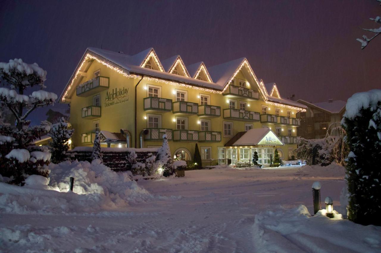 דימארו Alpholiday Dolomiti Wellness & Family Hotel מראה חיצוני תמונה
