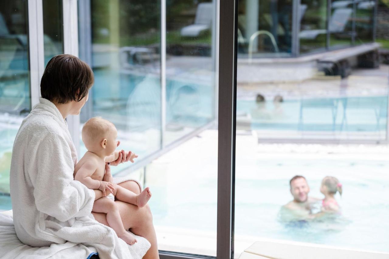 דימארו Alpholiday Dolomiti Wellness & Family Hotel מראה חיצוני תמונה