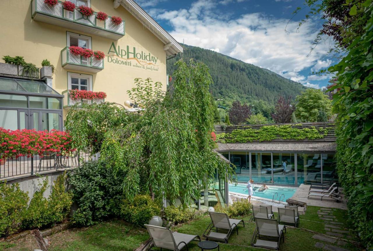 דימארו Alpholiday Dolomiti Wellness & Family Hotel מראה חיצוני תמונה